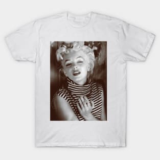 Marilyn Monroe Black and White Portrait T-Shirt